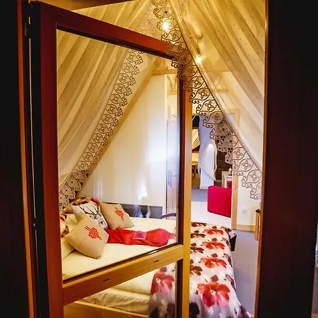 Dorula Bed & Breakfast Ciche Male